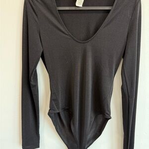 H&M bodysuit black size S